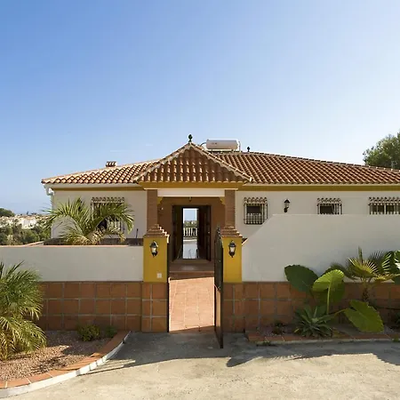Laura Villa Nerja